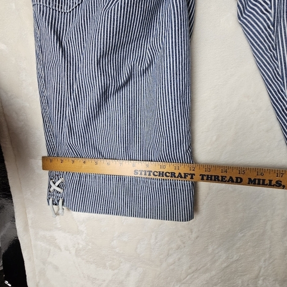 Lauren Jeans Co pants 22W Striped Capri Pants Pull On Navy and White - Picture 6 of 12